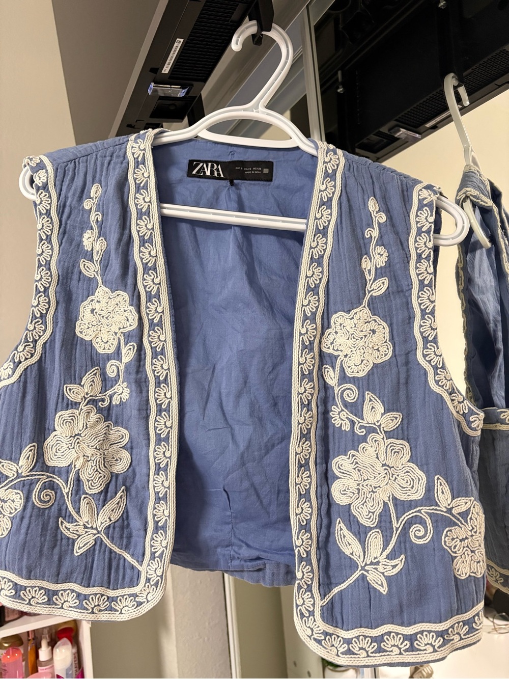 ZARA Blue Embroidered Cotton Vest with White Floral Trim
